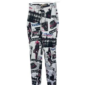 Aphrodite Black and‎ White Graphic Print Jeggings, Size 5 Juniors